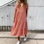 Short-sleeved dress with floral print