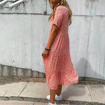 Short-sleeved dress with floral print
